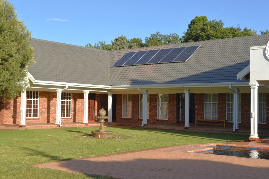 4 Bedroom Property for Sale in Flamwood North West